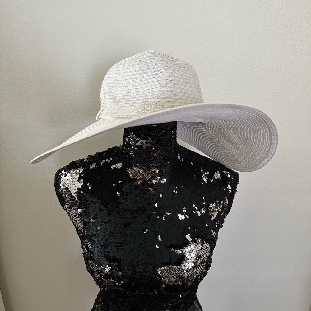 Summer Oversized White Weaved Large Brimmed Floppy Hat 👒